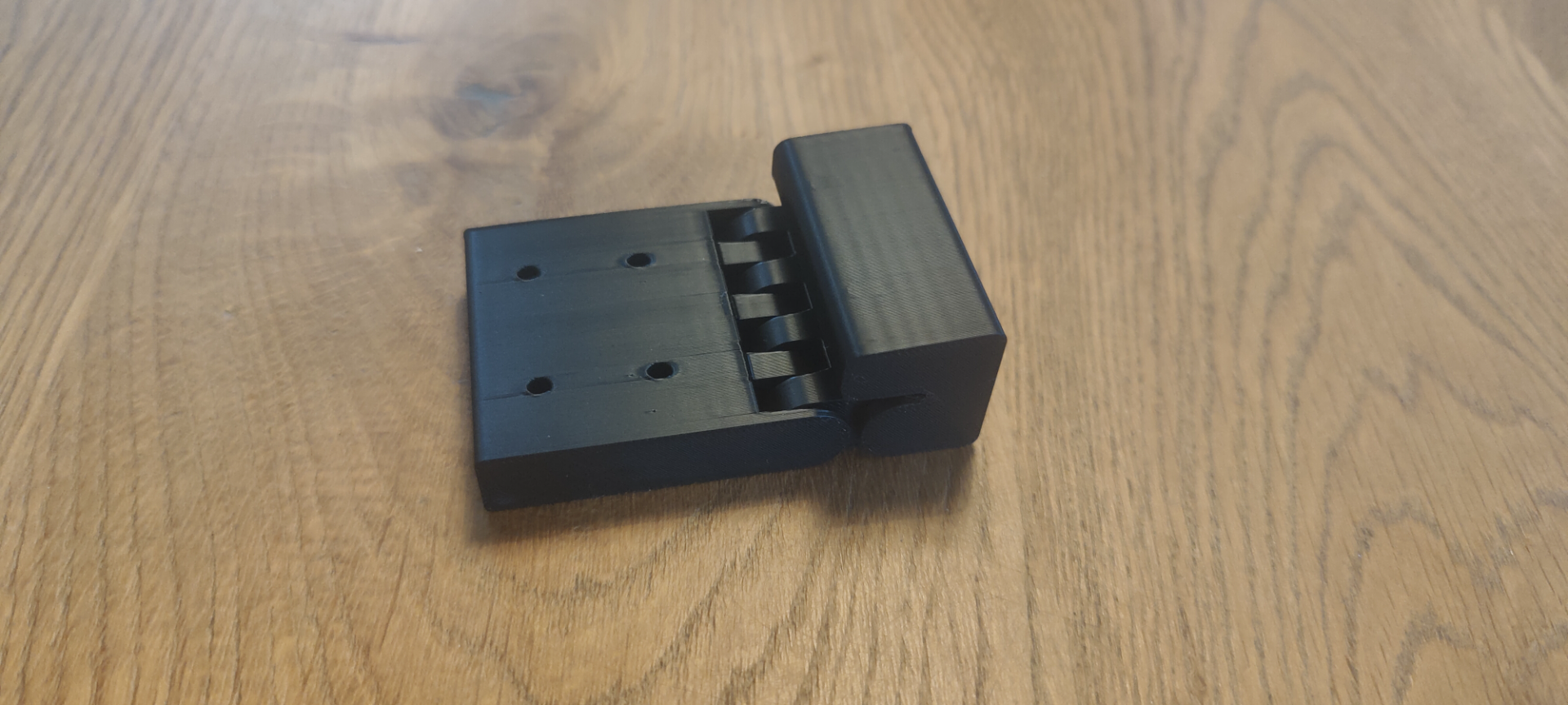 Samla hinge
