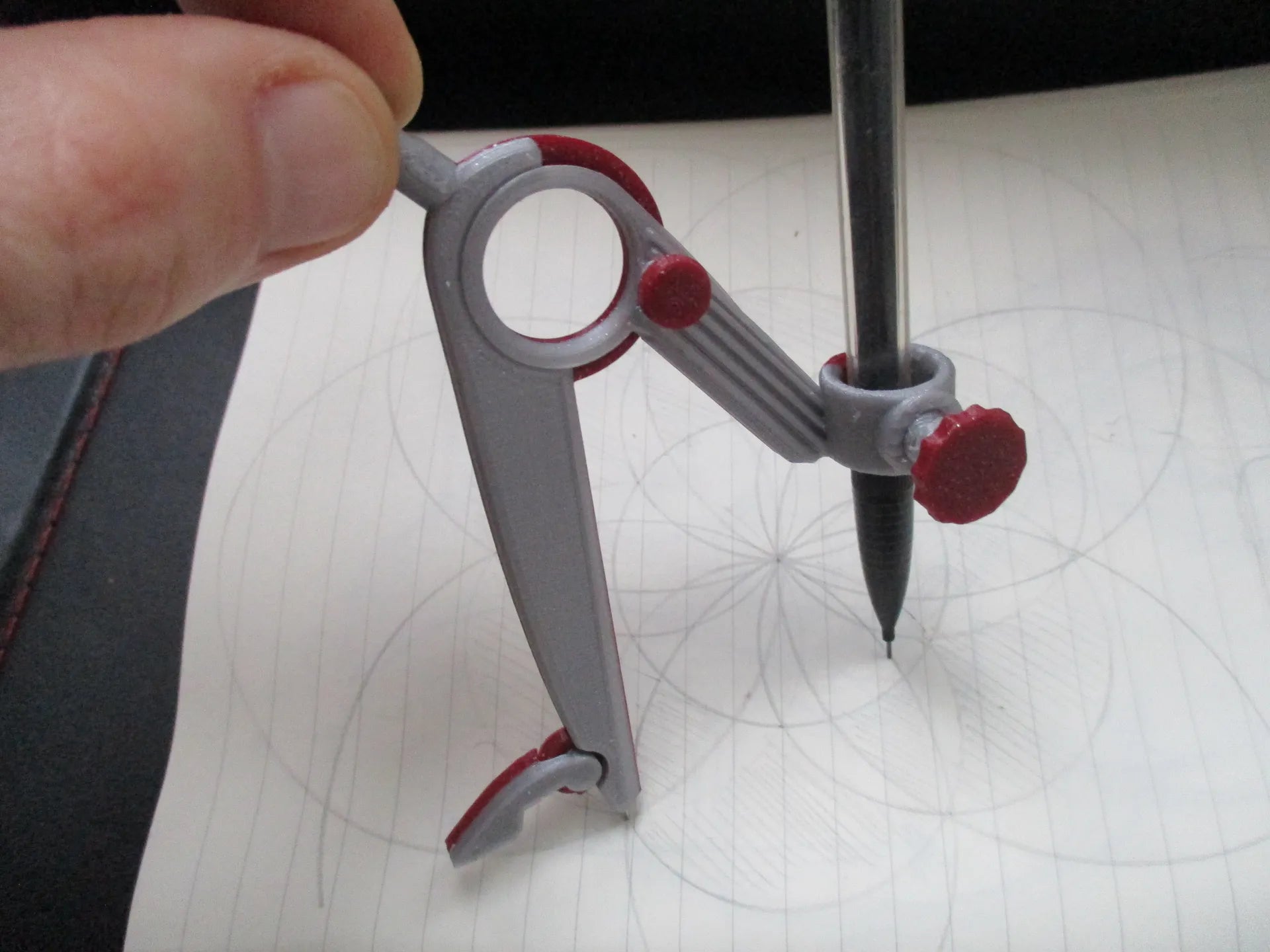 Math compass for geometry