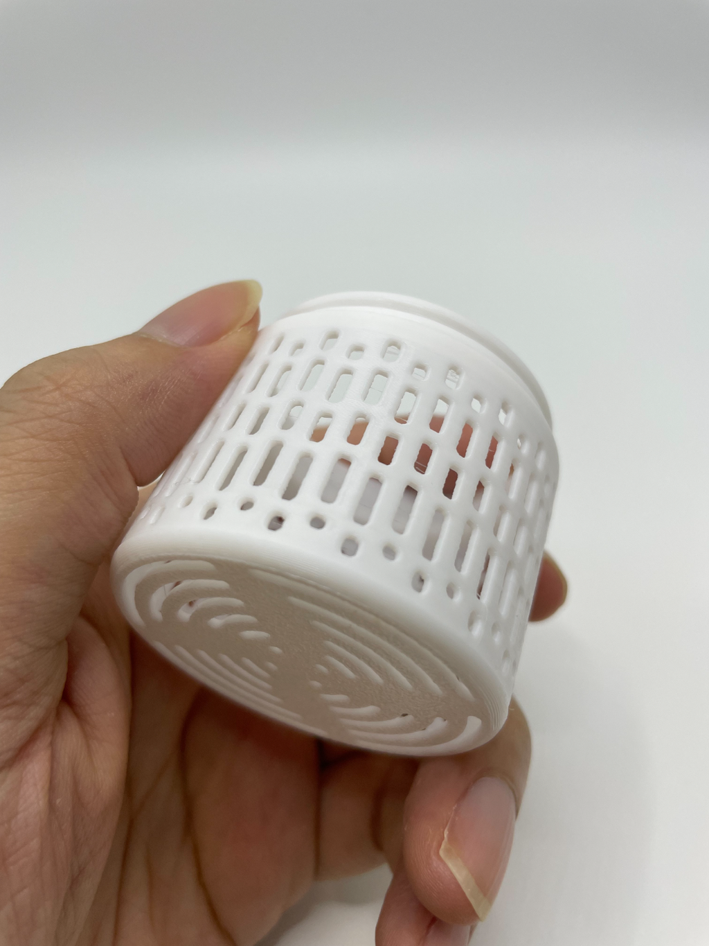 Compact silica box