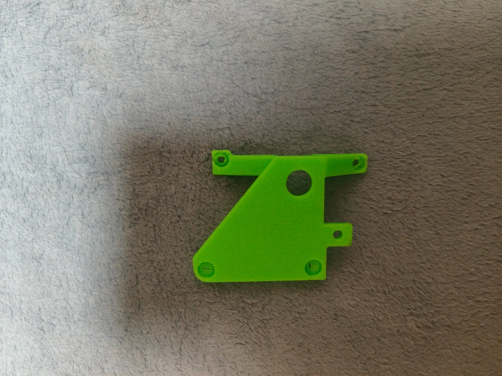 【穷玩】a1 a1mini 挤出机前壳体，用来挤出1.5mm塑钢线