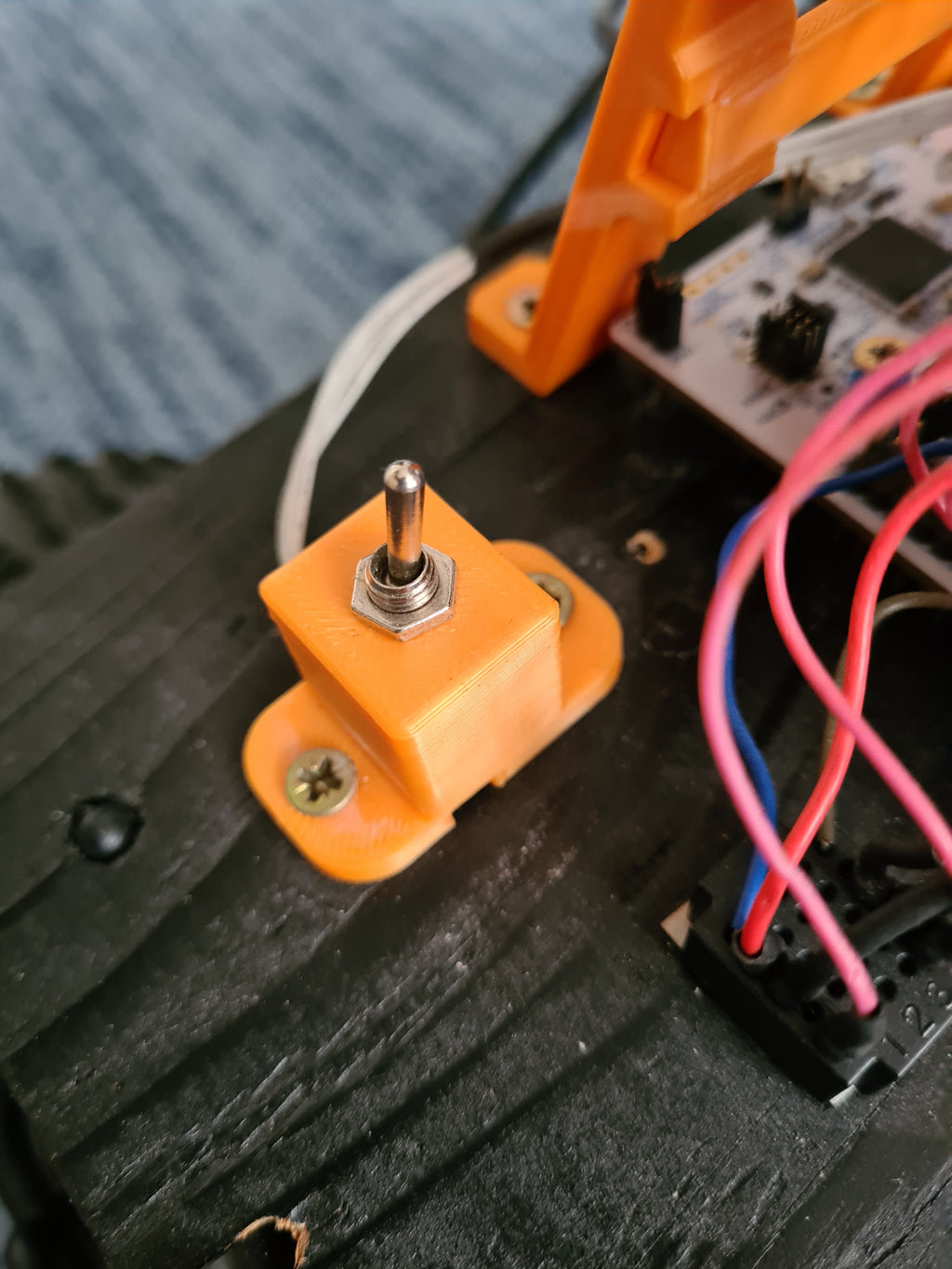 2/3 State Toggle Switch Box