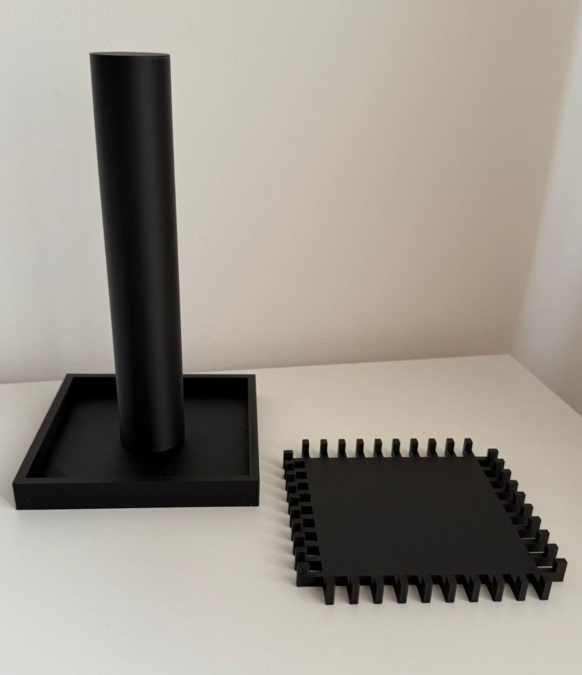 Minimalist Two-Piece Jewelry Stand