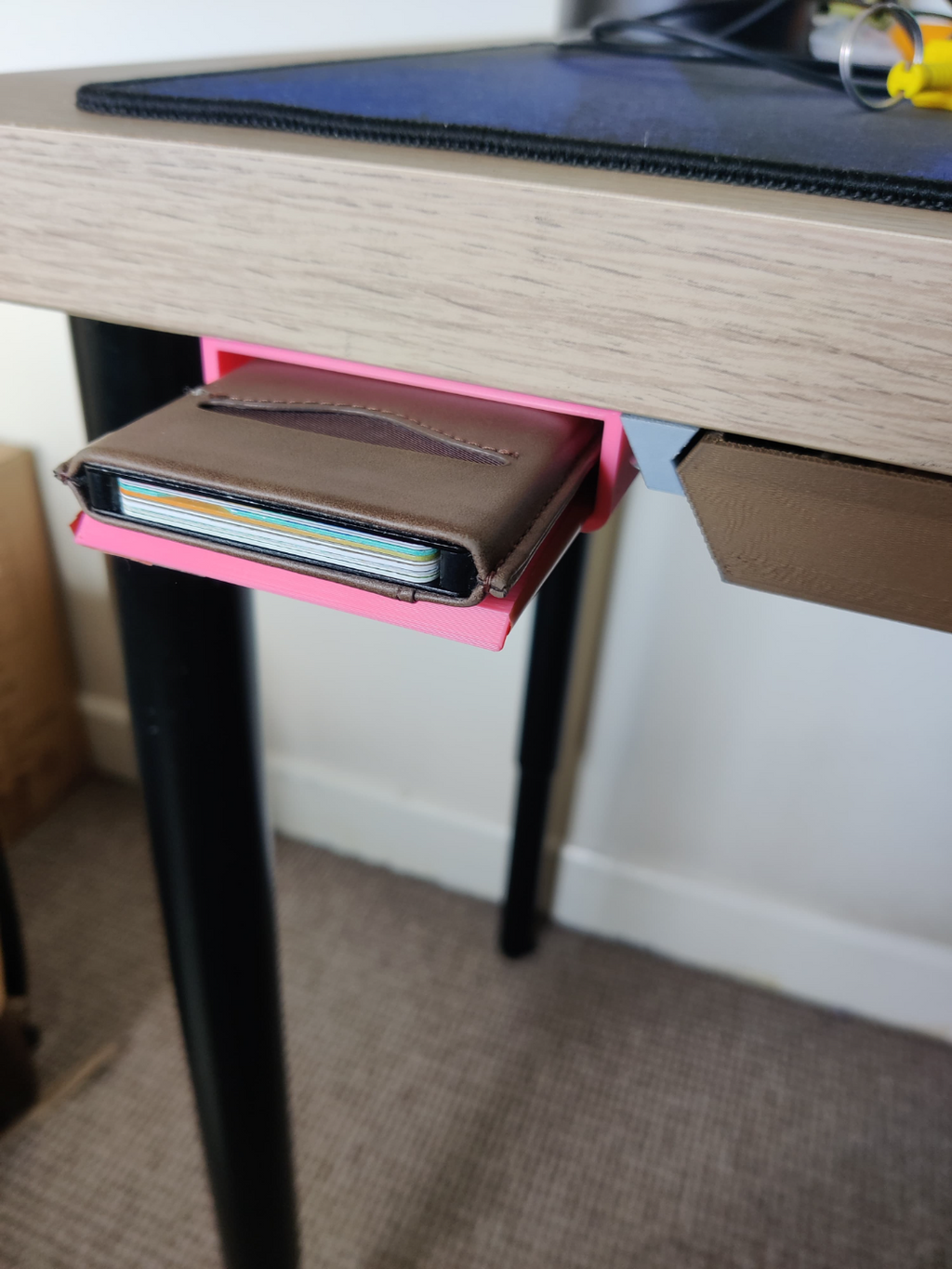 Under desk wallet drawer