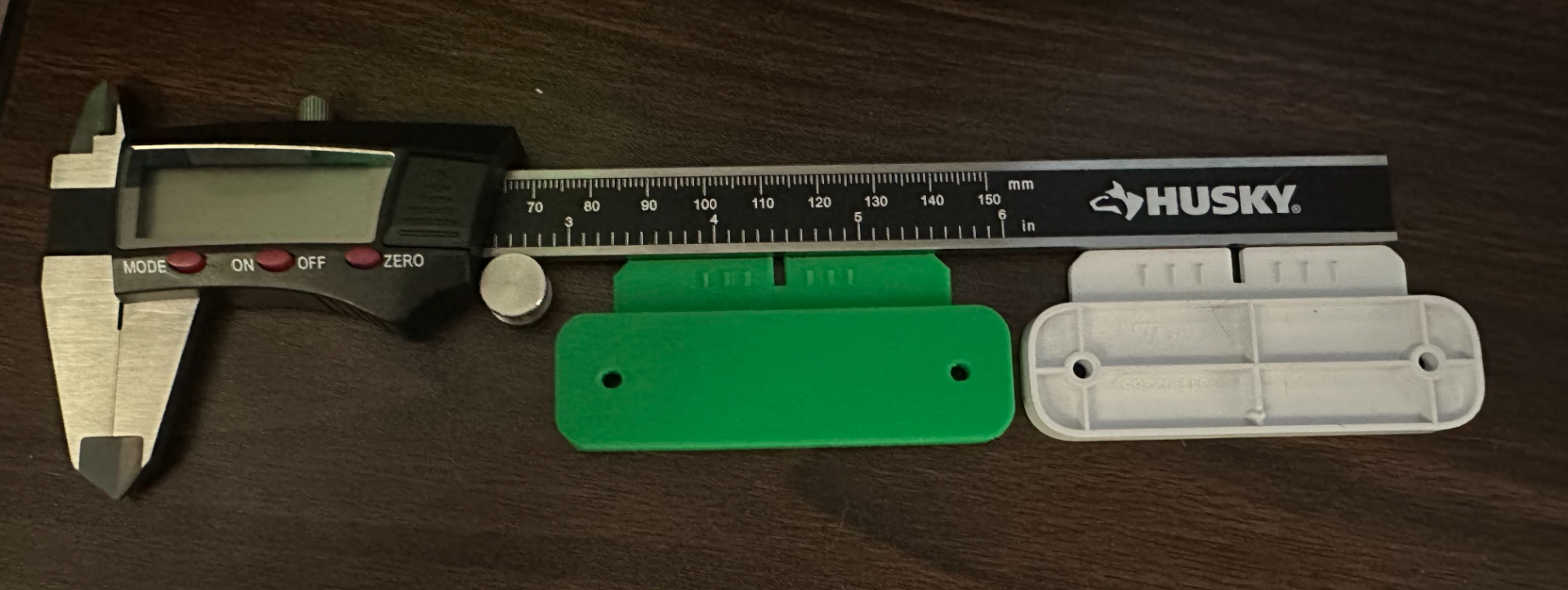 Ubiquiti 8 or 16 Port Router wall mount