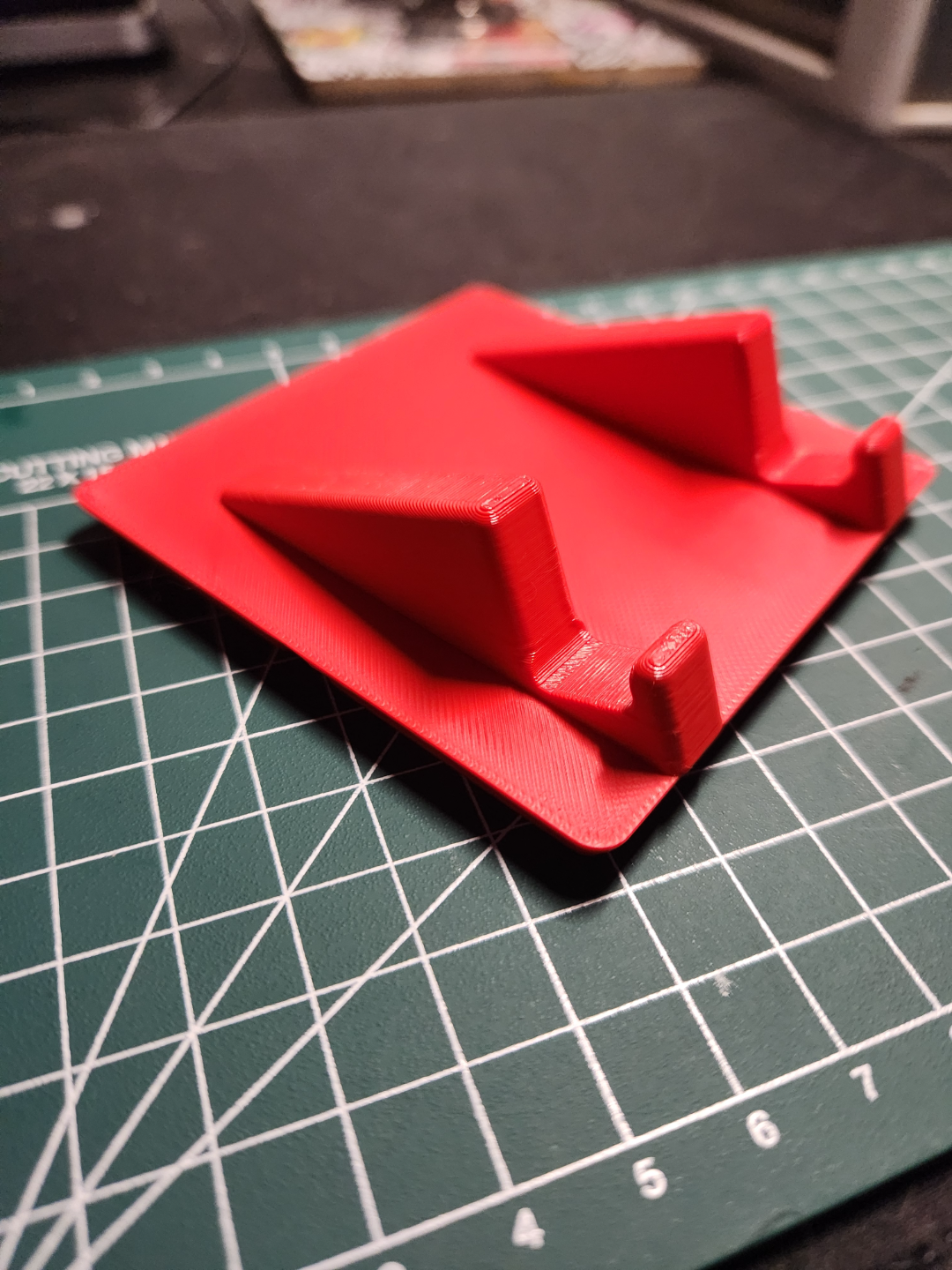 Gridfinity Phone stand 2x2