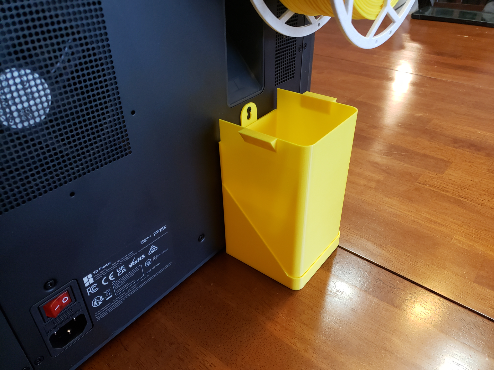 Easy Poop Bucket