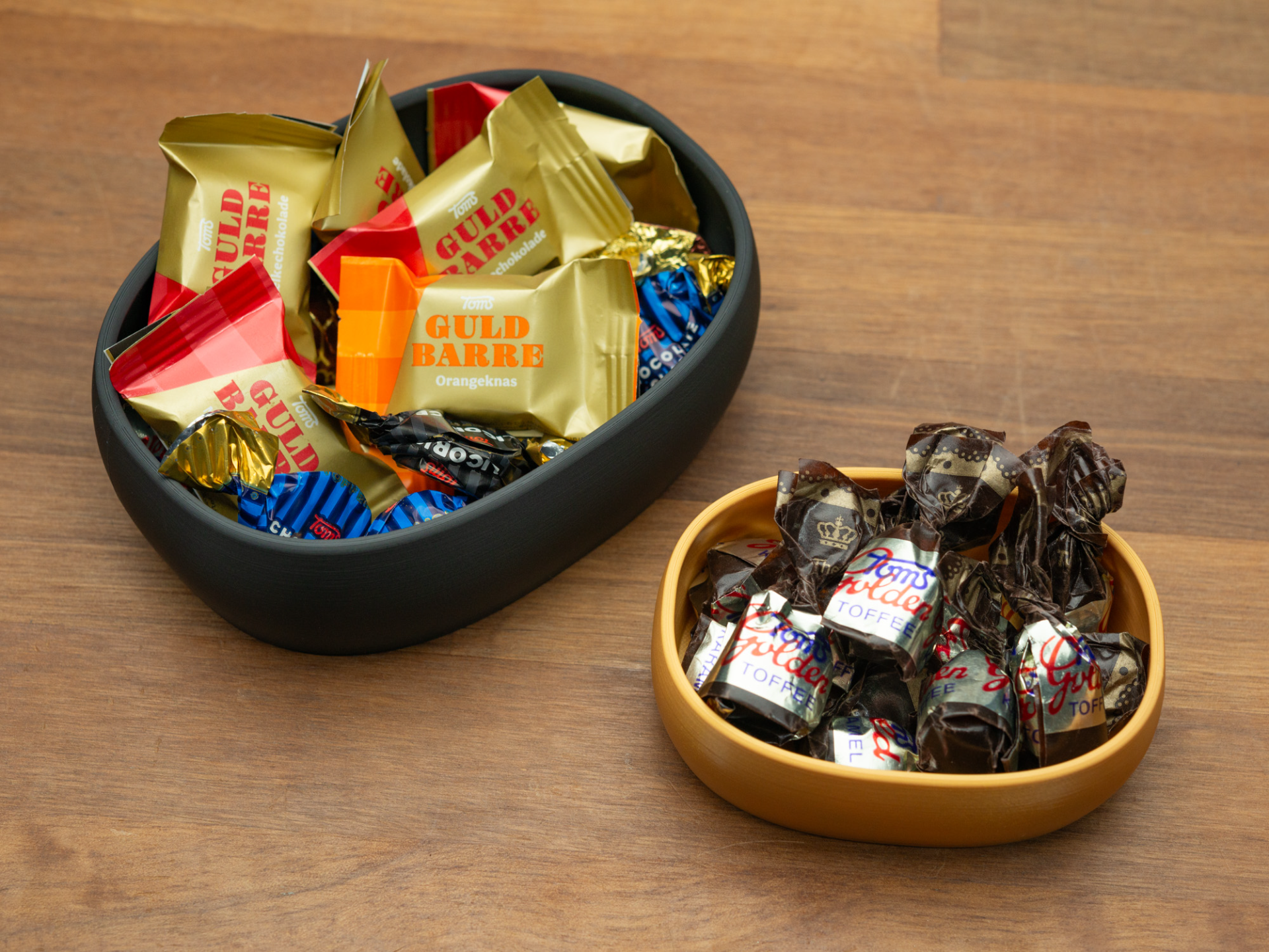 Superellipse snack bowl