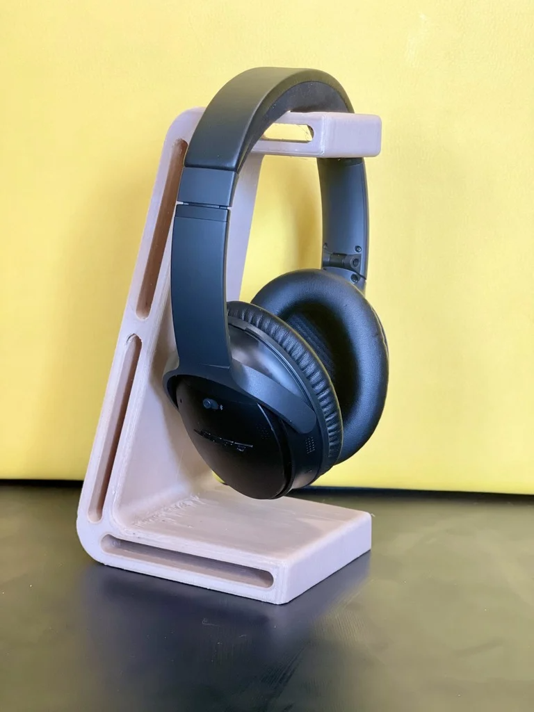 Modern Headphone Stand -- No Supports