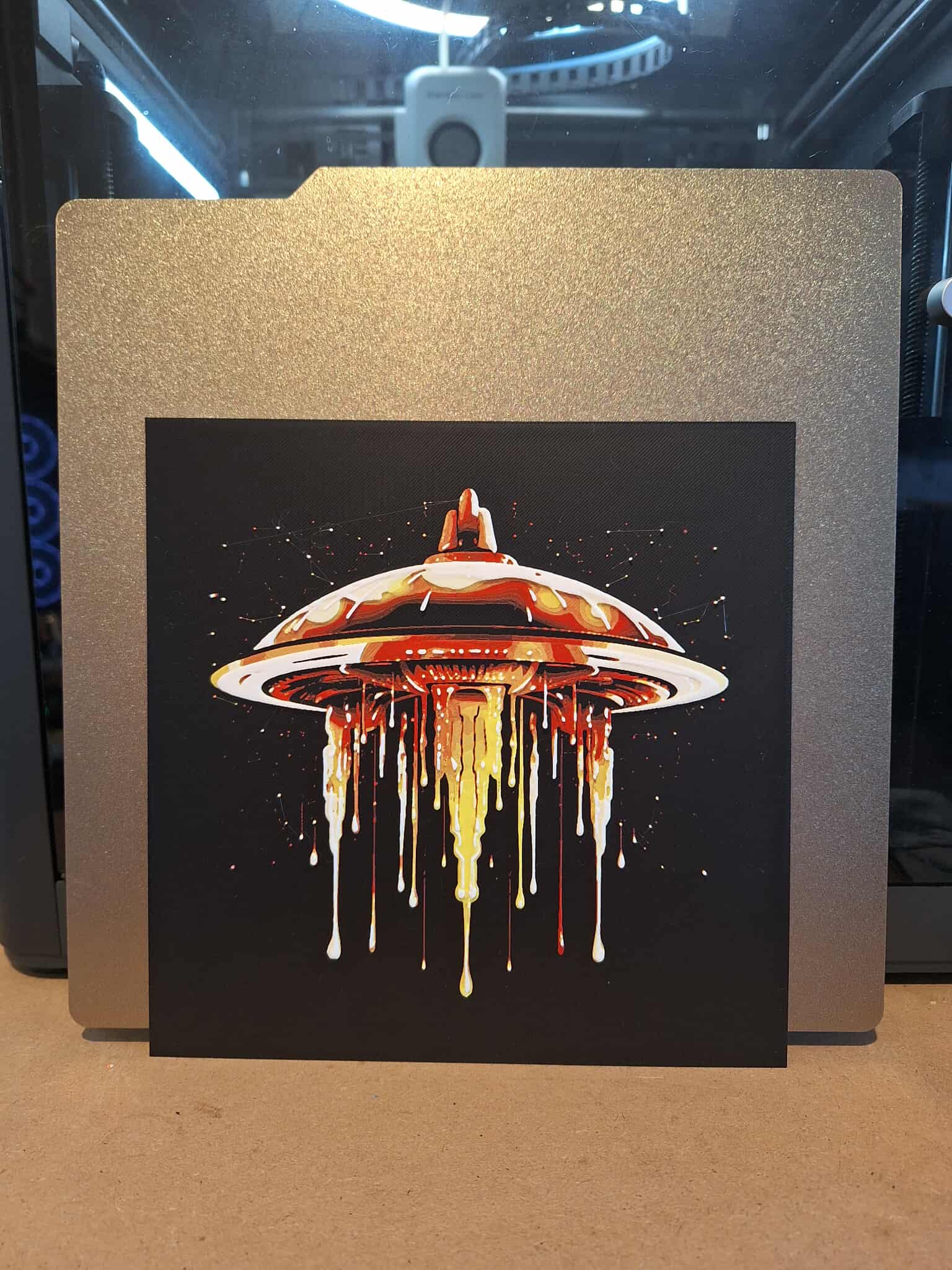 UFO - Hueforge - 4 colour