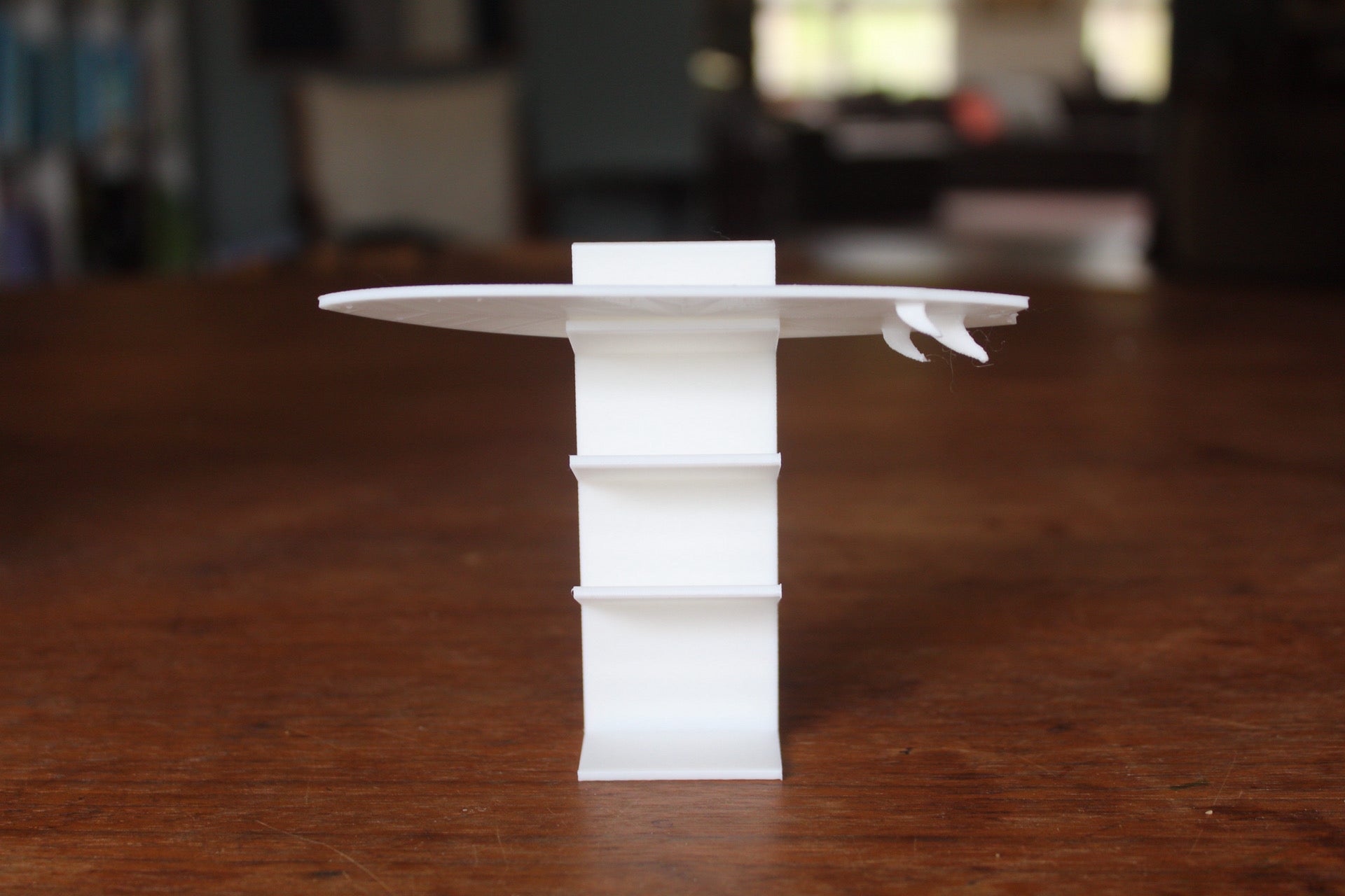Finger Surfboard Stand
