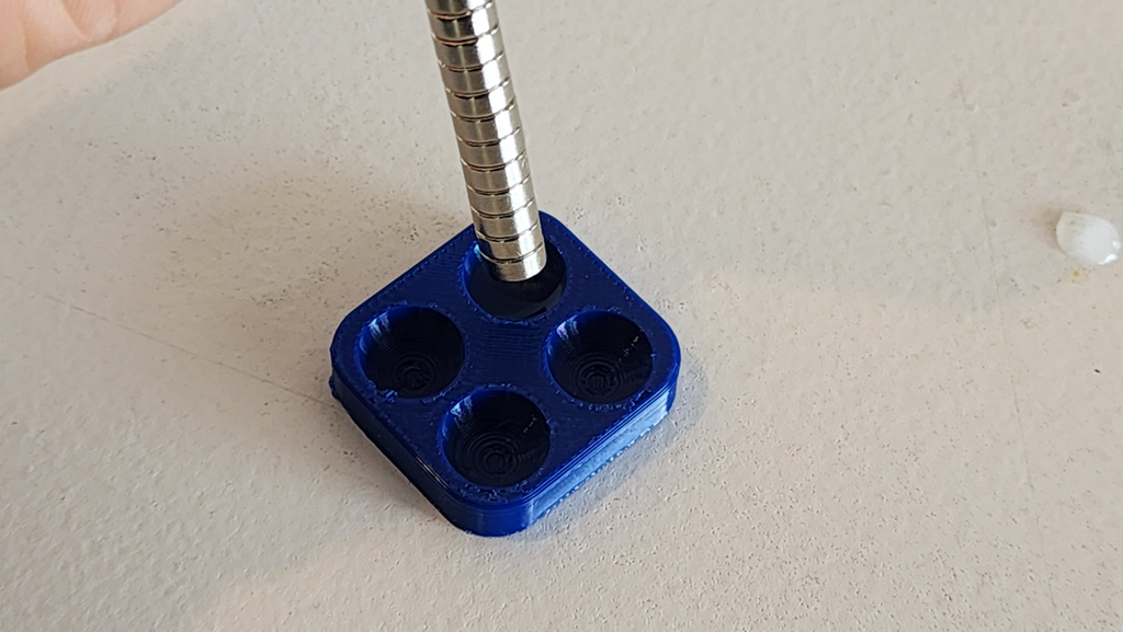 Glue Dip Tray, speed up magnet gluing! less glue!