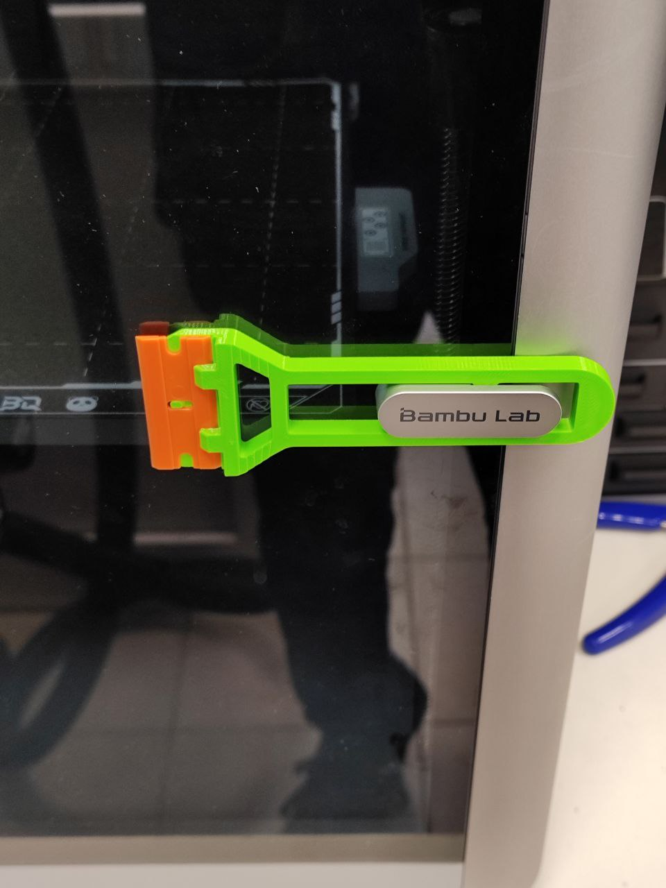 Plastic Blade Scraper chamfered