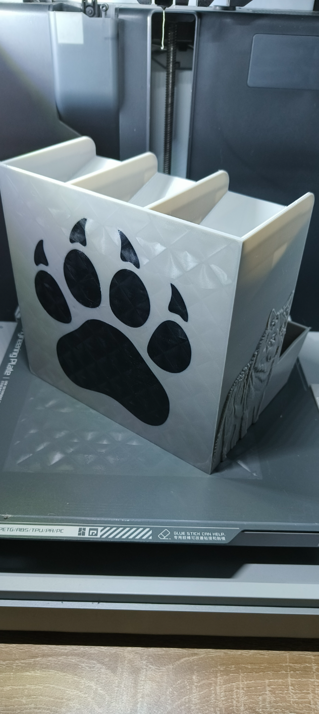 pen organizer