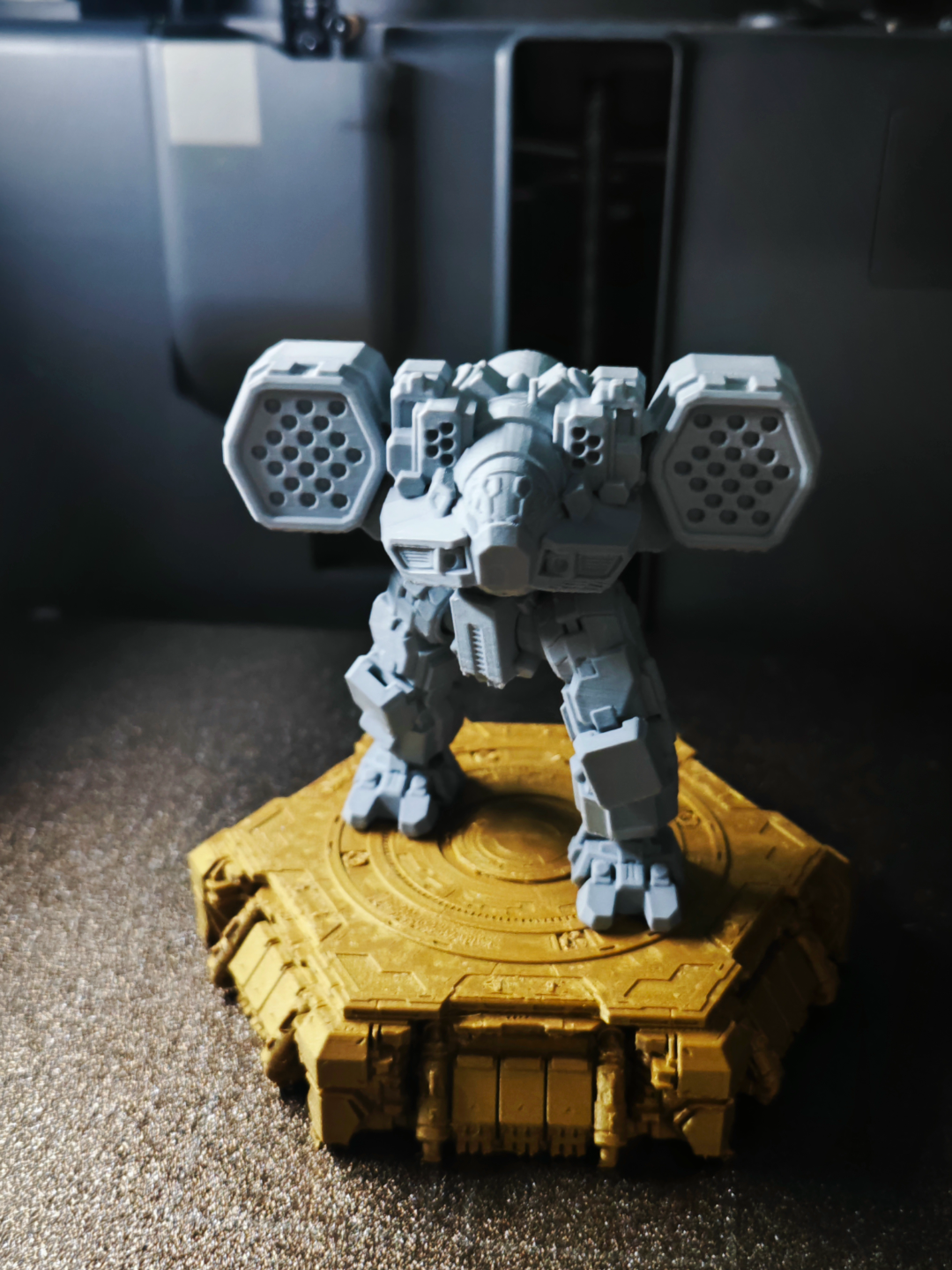 泰坦Titan
