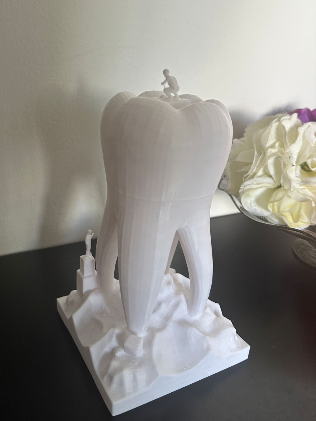 Giant tooth