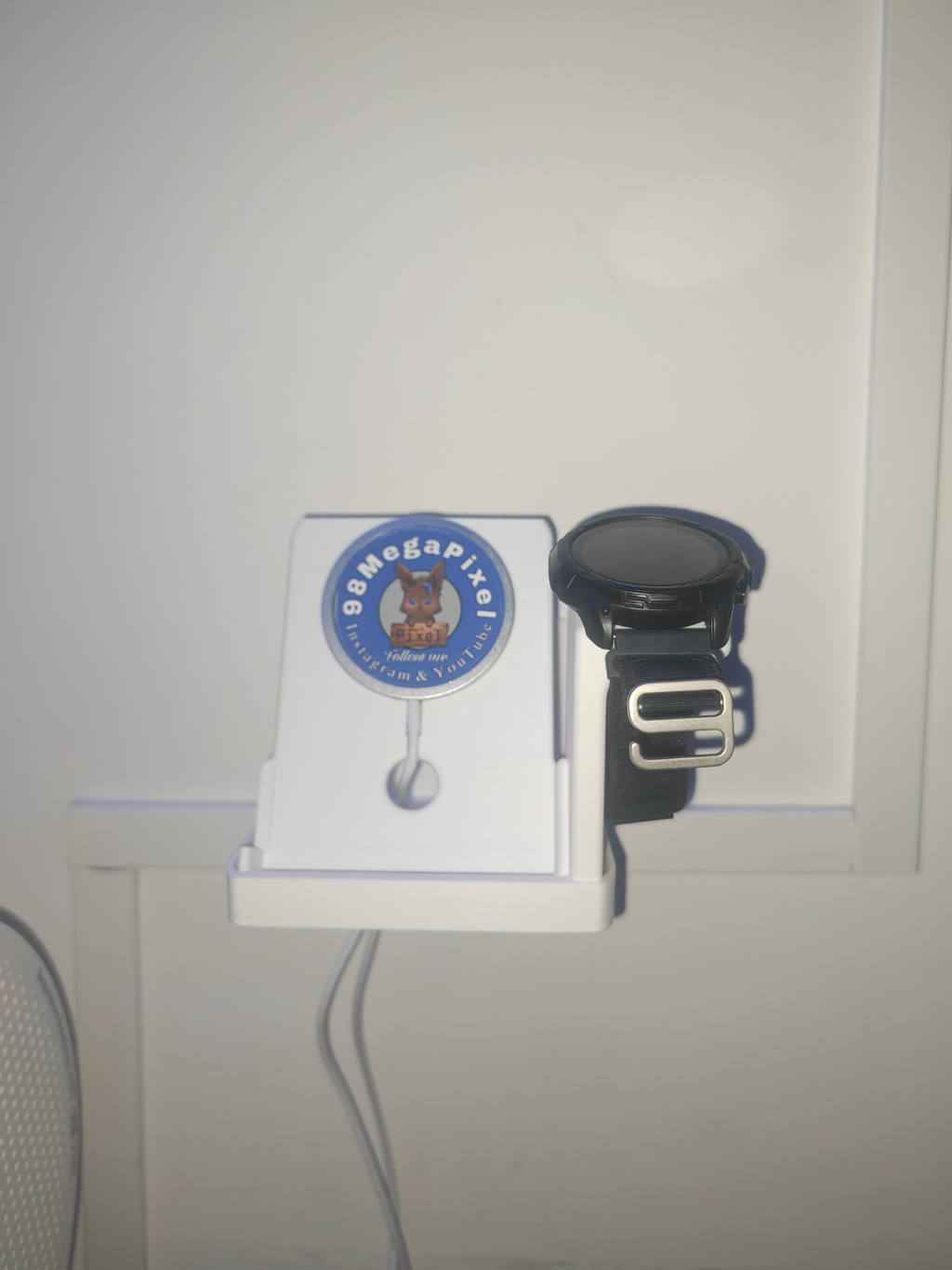 Shelf Charging Station MagSafe and USB Phone&Watch