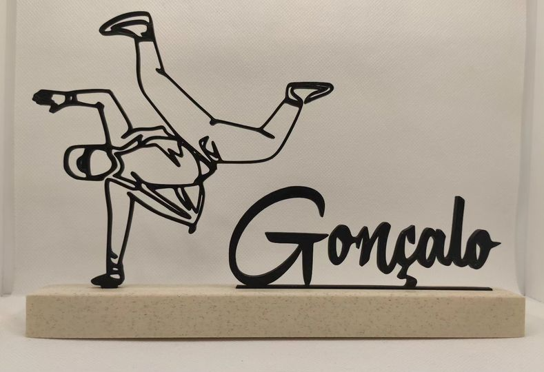 Gonçalo breakdance