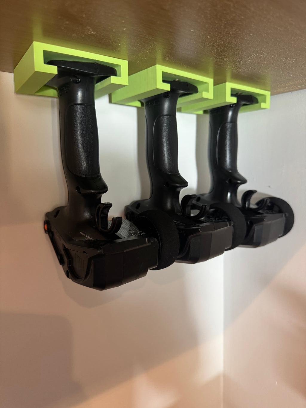 Spektrum SLT2 Controller Wall/Shelf Mount
