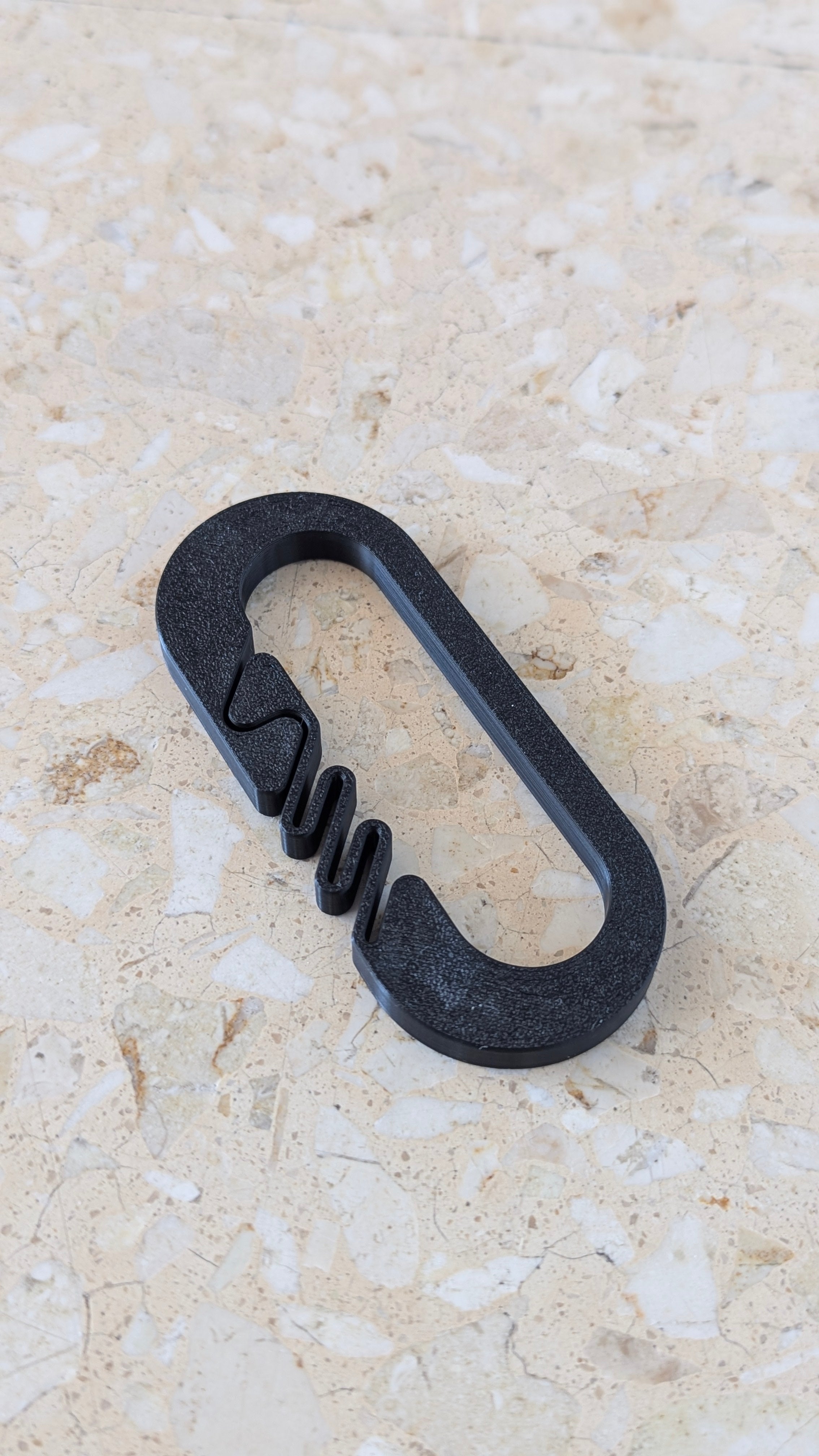 CAMPING CARABINER MOUSQUETON