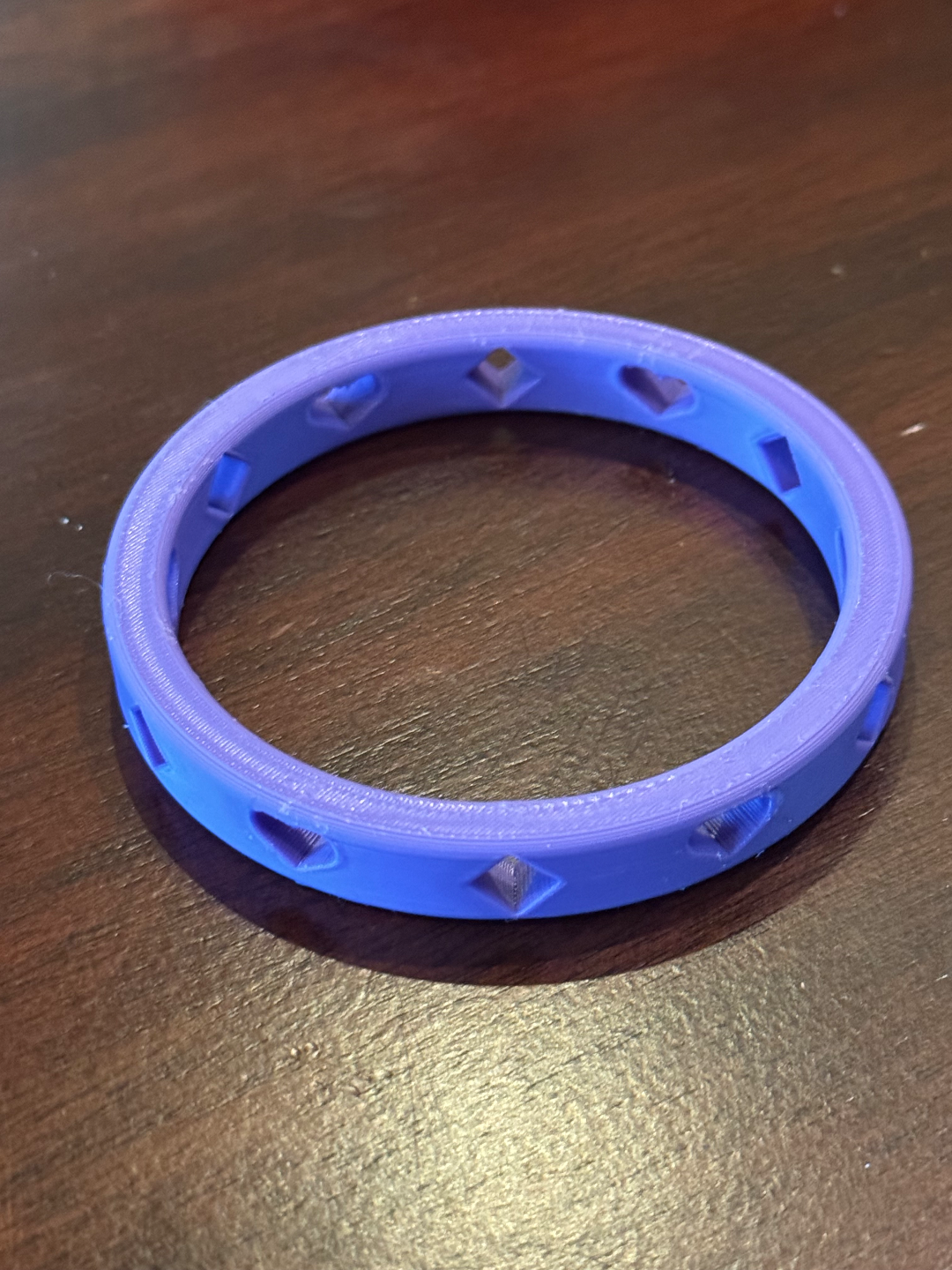 Girl's bracelet with hearts and diamonds