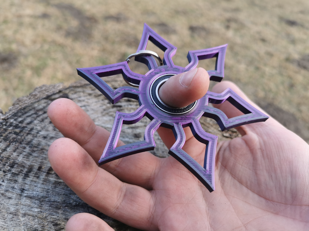 Star Shuriken Keychain
