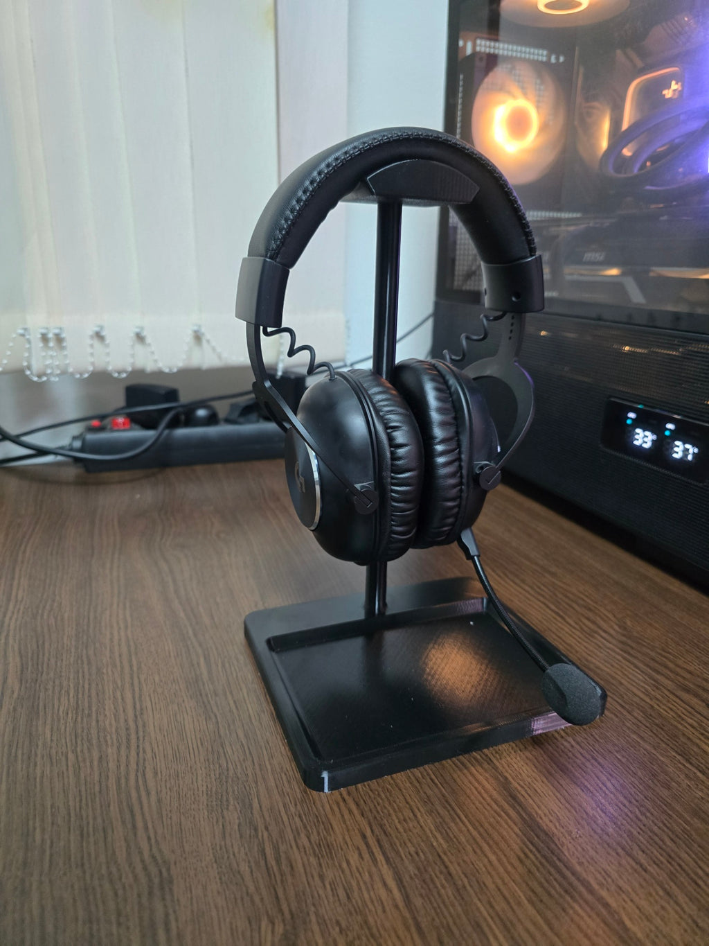 Headphone Stand TZ Design