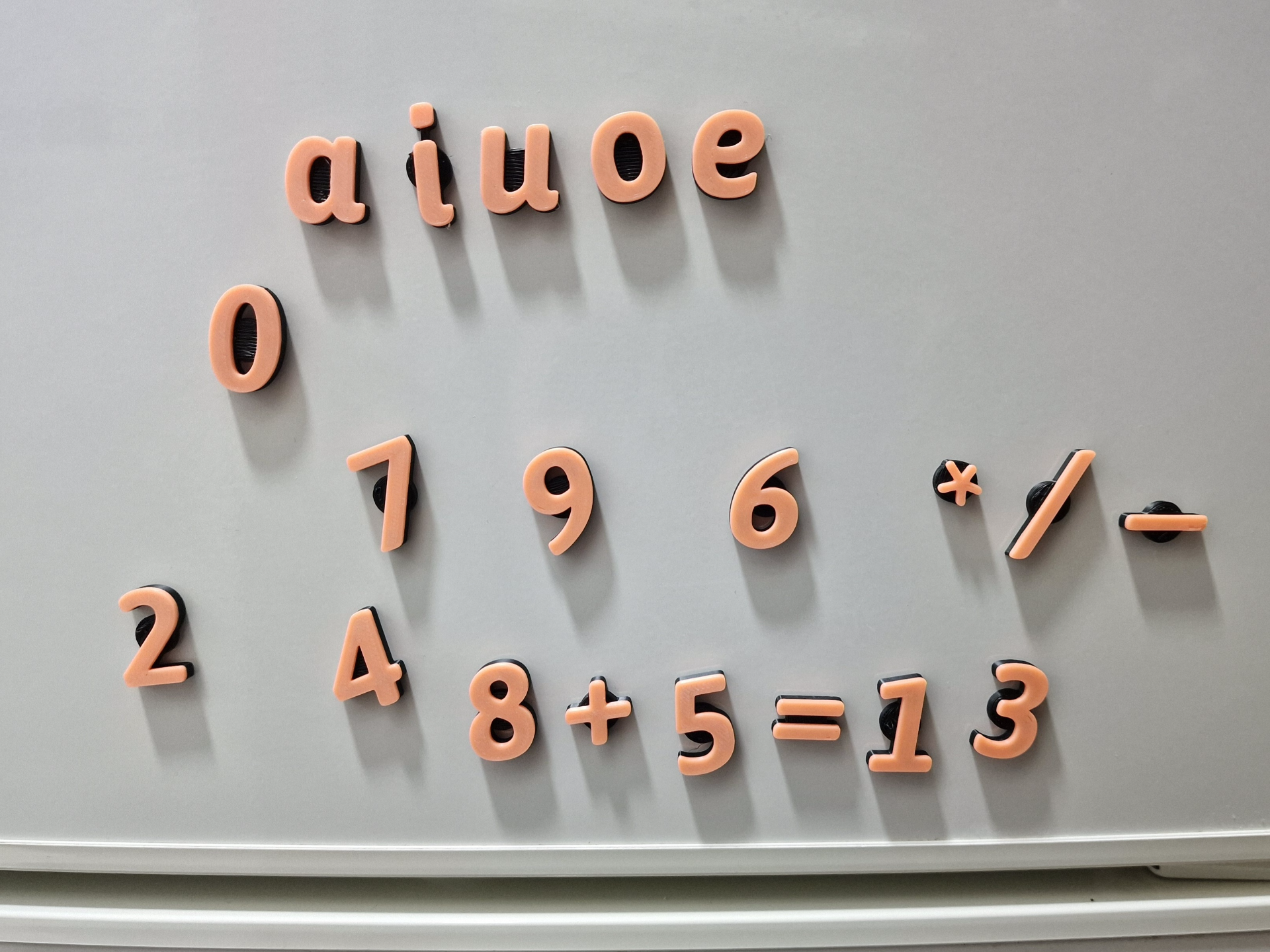 Magnet alphabet