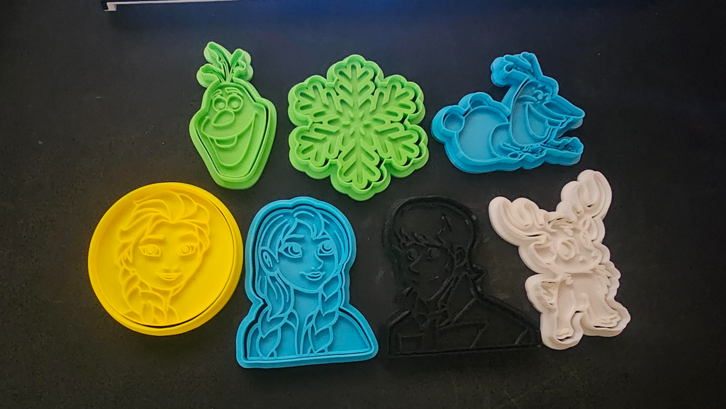 frozen cookie cutter and stamps set of 7