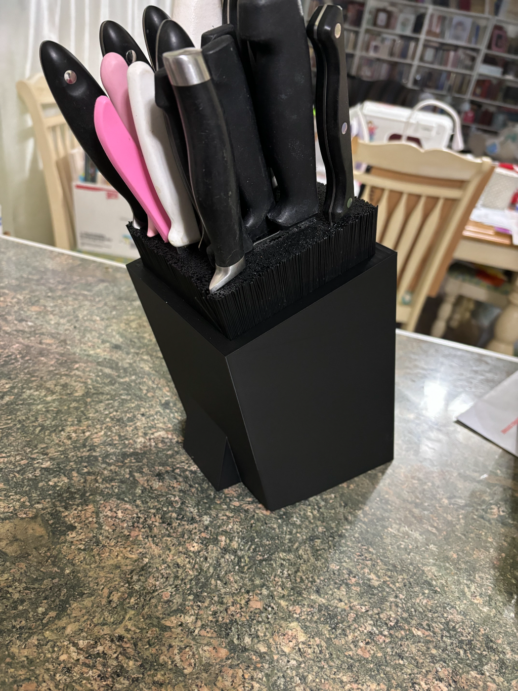 Kitchen knife holder