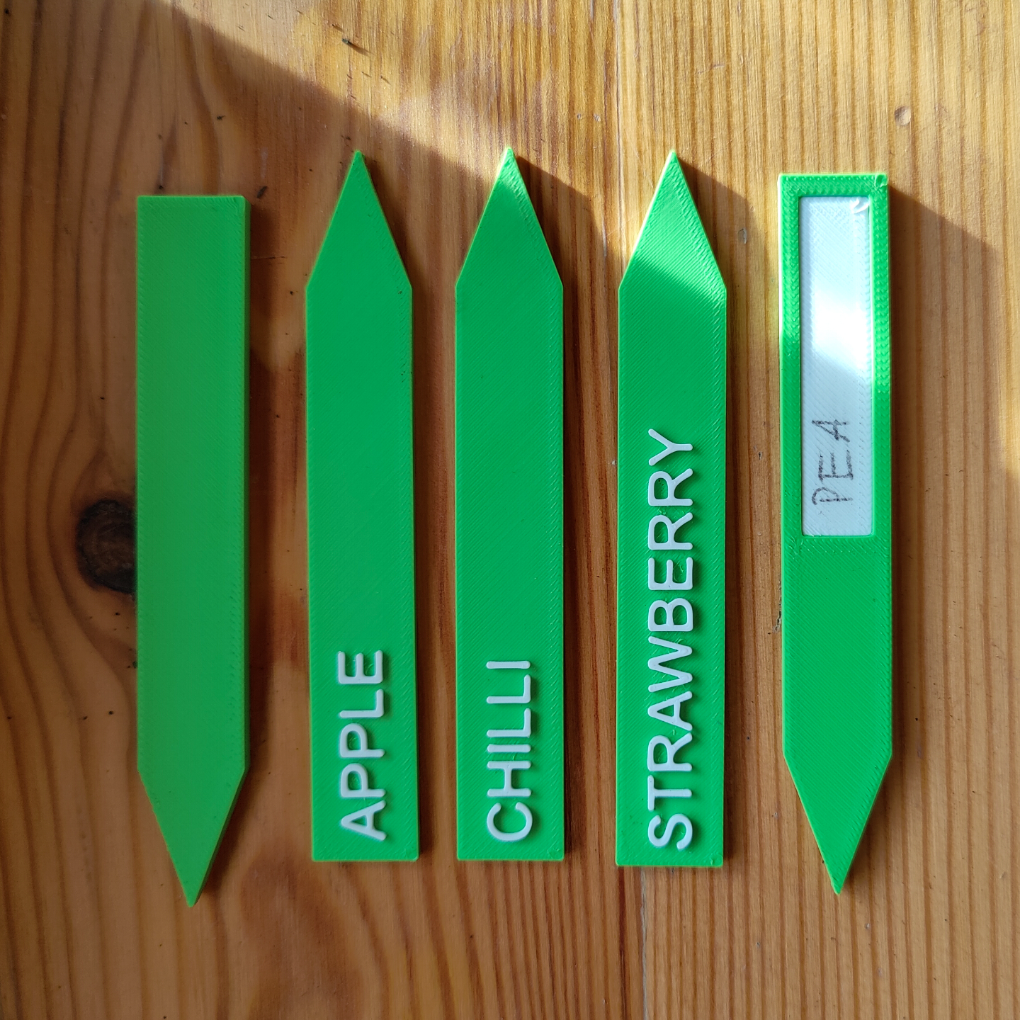 Seedling signs - Keep track of your plantations