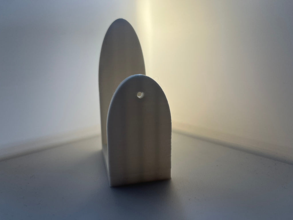 simple router wall stand small (2 pieces)