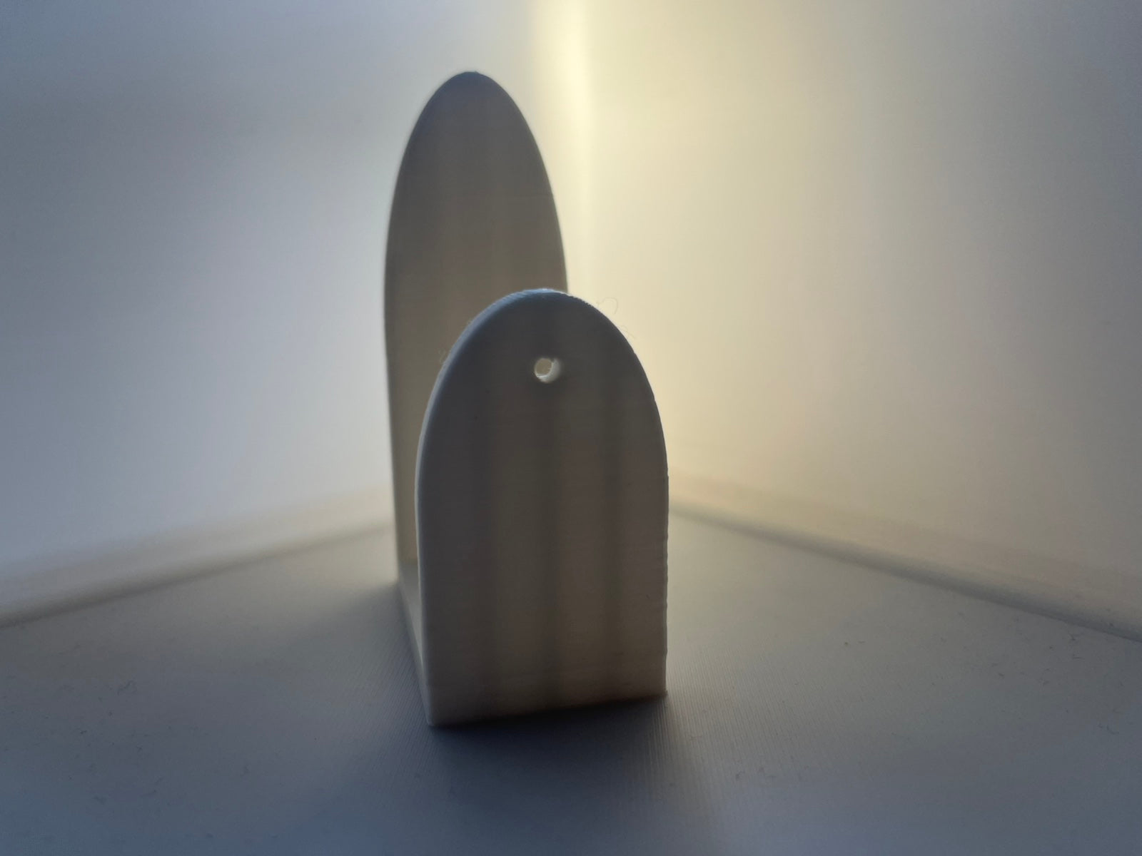 simple router wall stand small (2 pieces)
