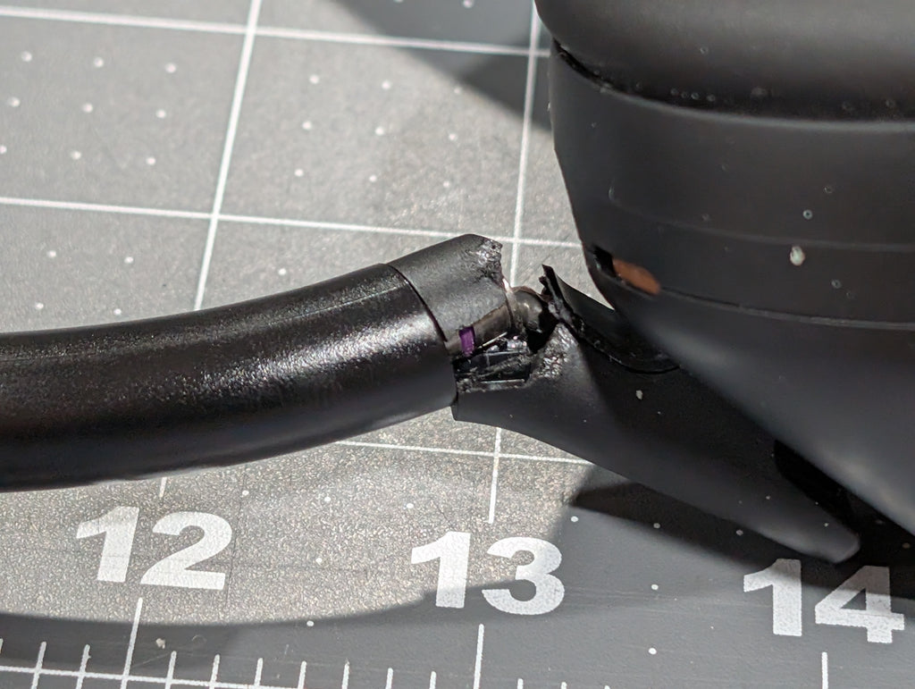 Headband hinge pivot fix for Sony WH-1000XM5