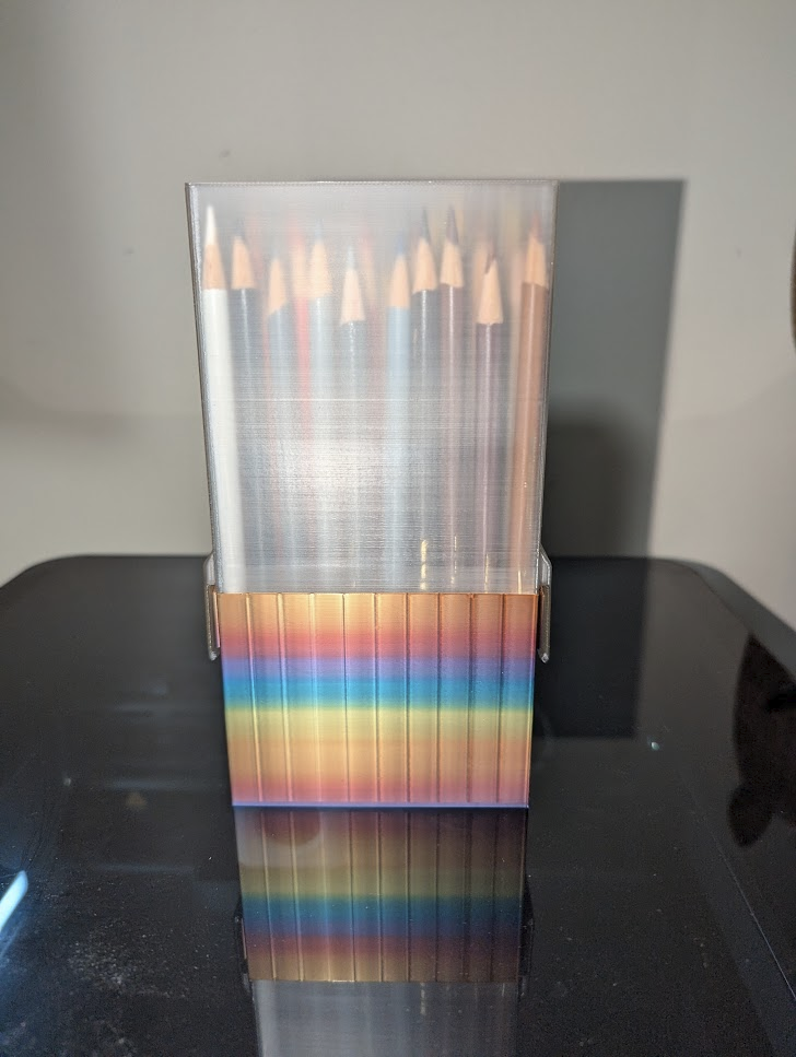 Expanding Colored Pencil Caddy Lid (7 Segments)