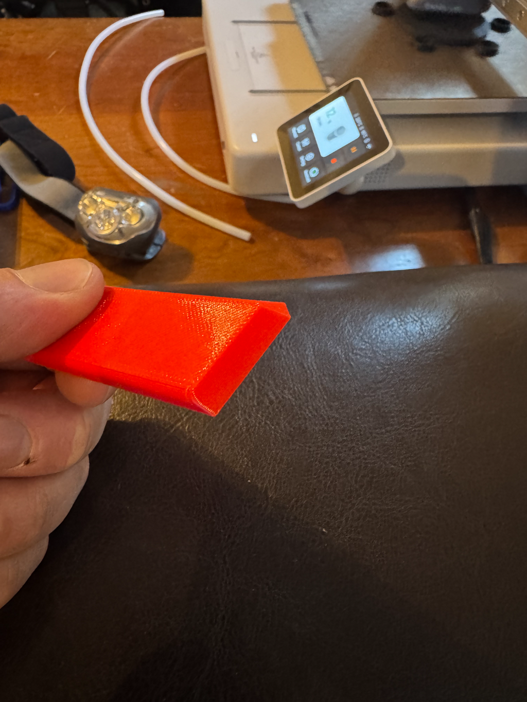 sealant / caulking tool