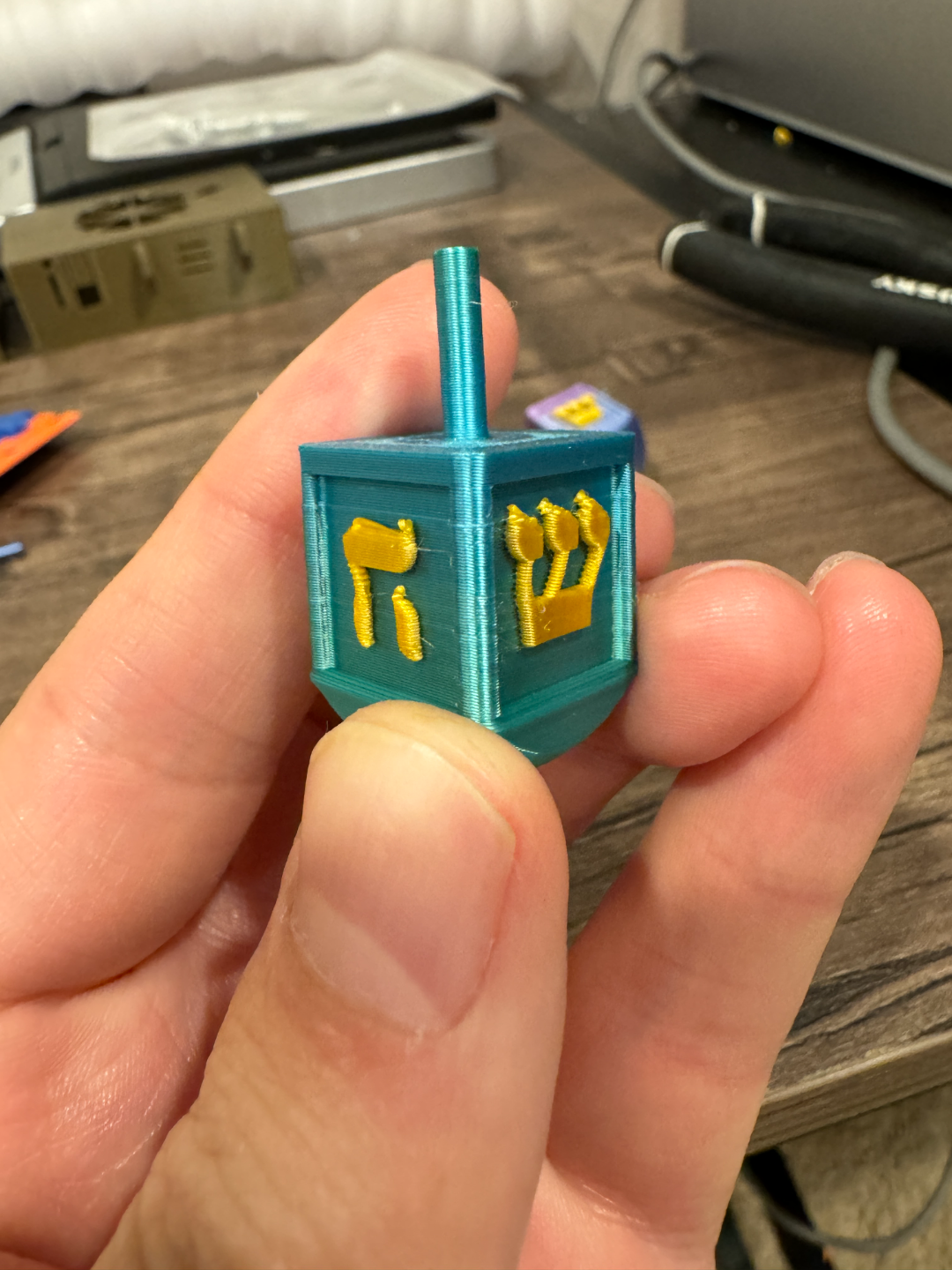 Multi Color Dreidel for MMU or AMS