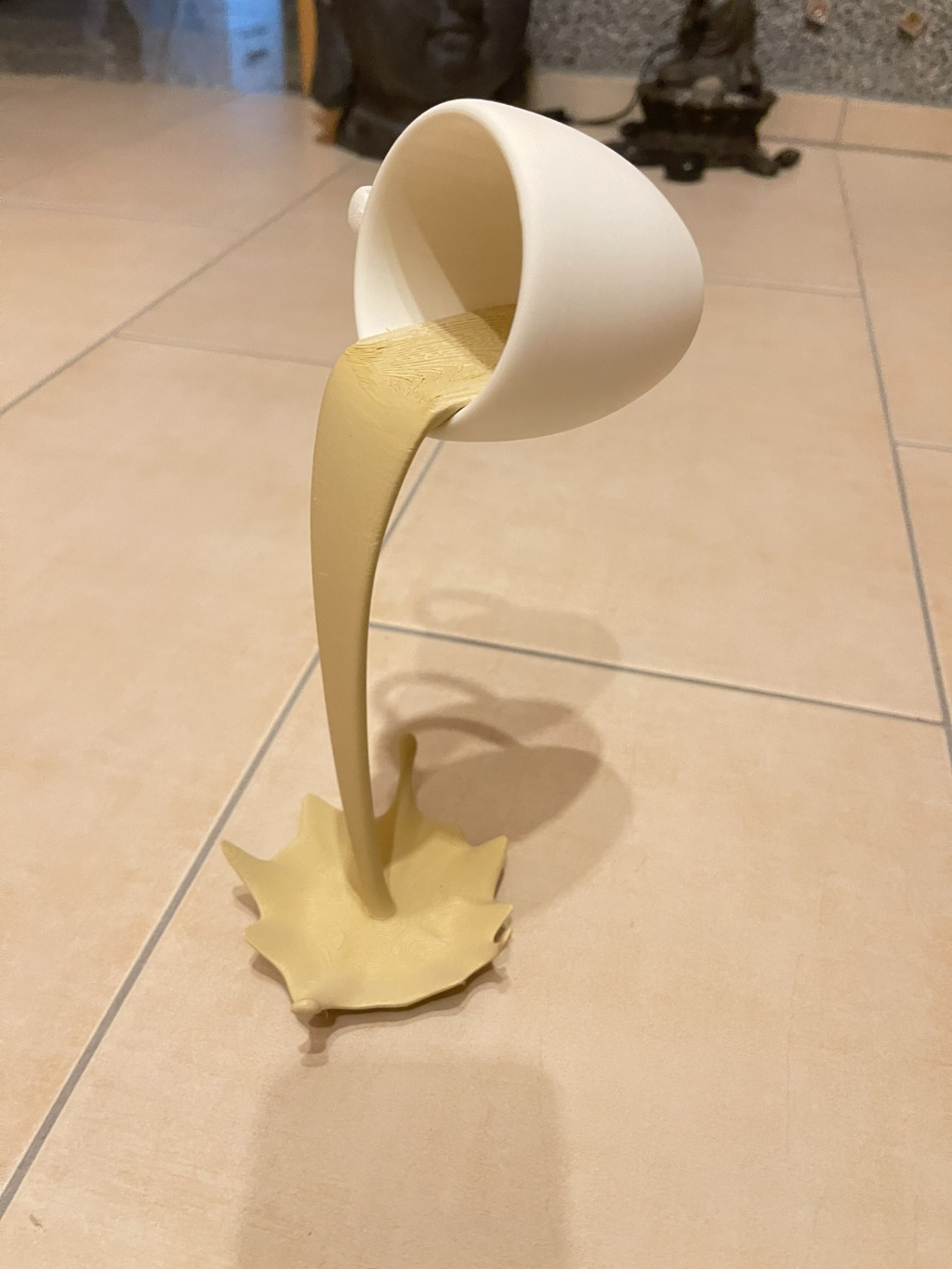 Floating Cup