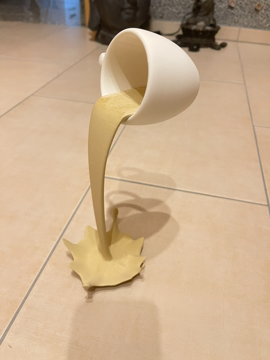 Floating Cup