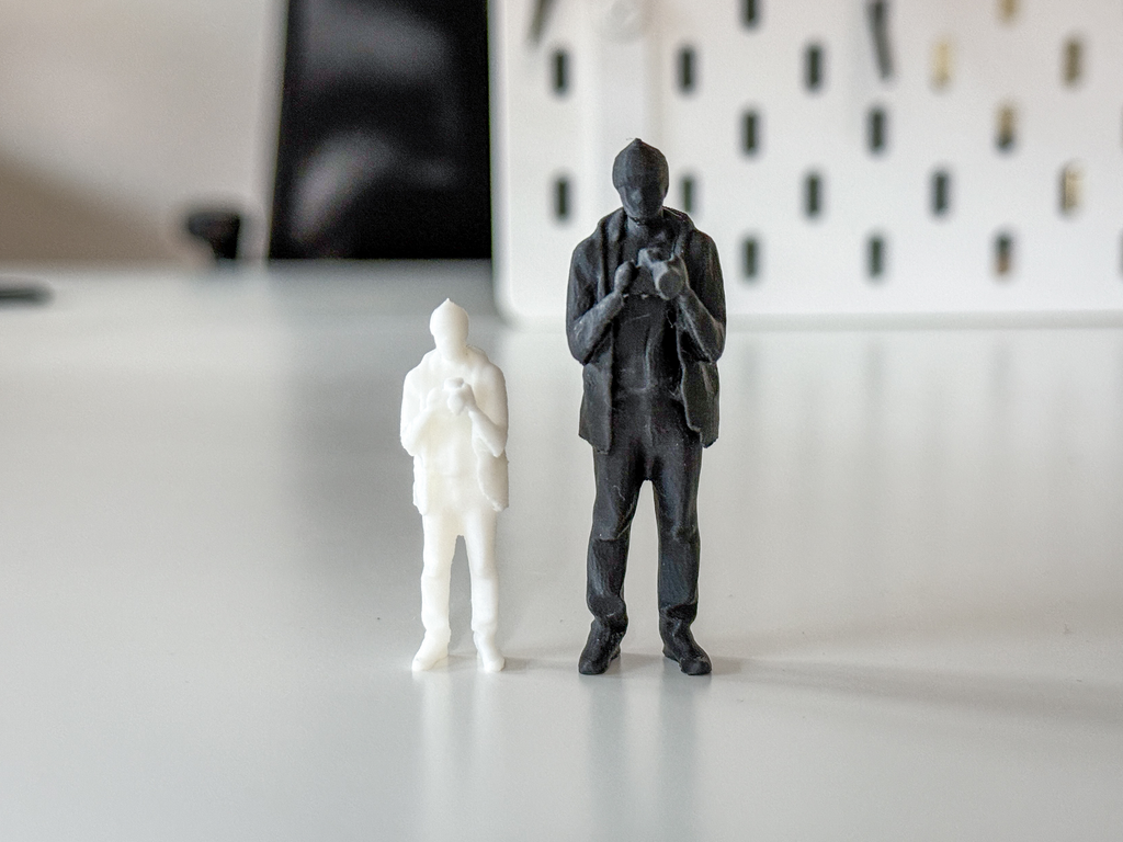Miniature Photographer/Tourist for your Diorama
