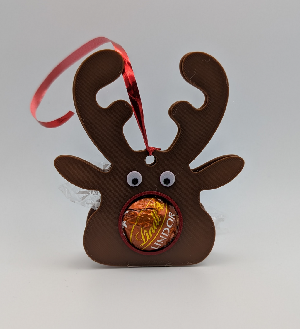 Sweet Reindeer: Foldable Ornament with Chocolate