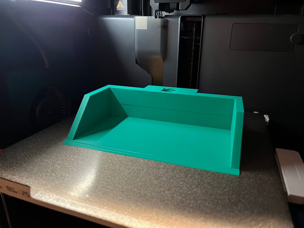Small dust pan