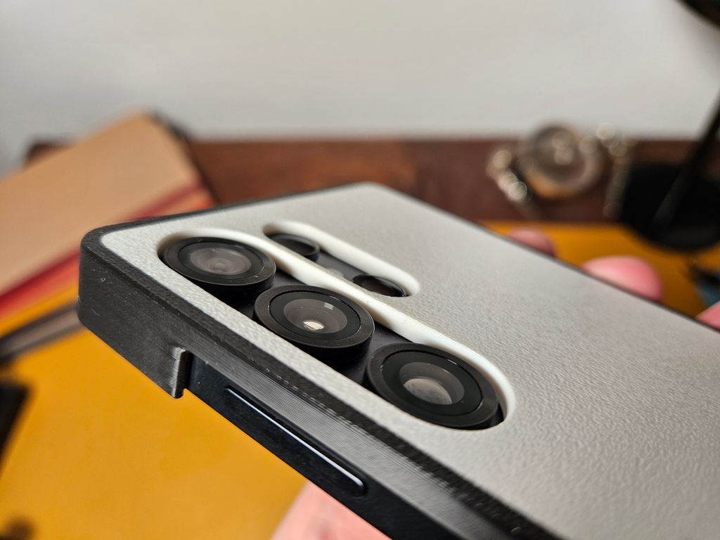 Samsung Galaxy S25 Ultra Flat Case