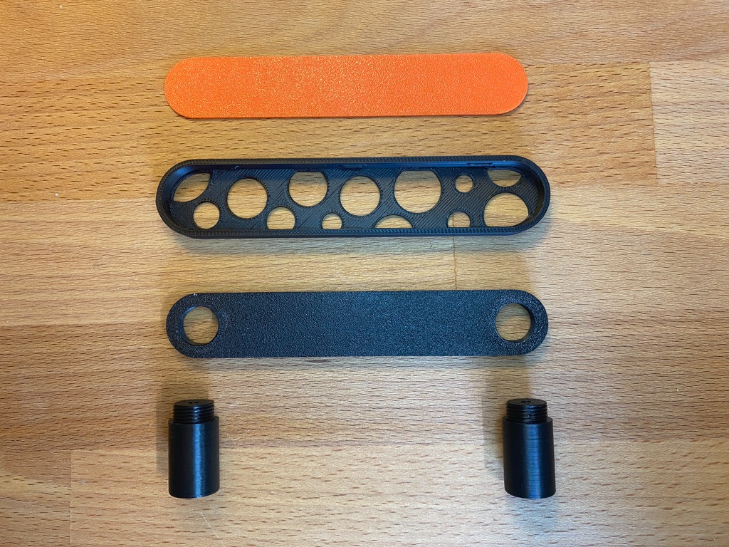 Drawer handles with interchangeable covers (97mm)
