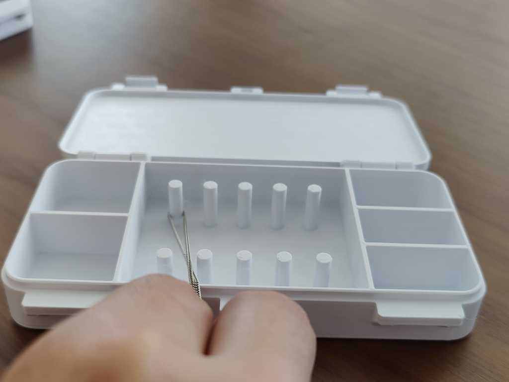 Travel jewelry box