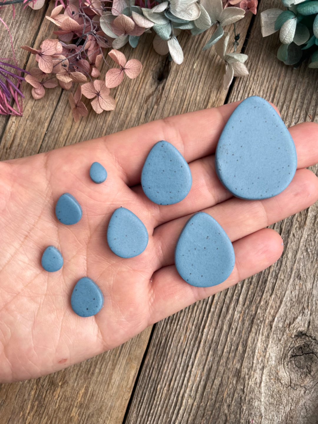 Egg Clay Earring Cutter