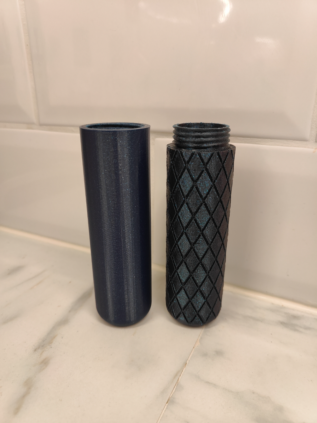 Portable Travel Toothbrush Case - Lattice pattern