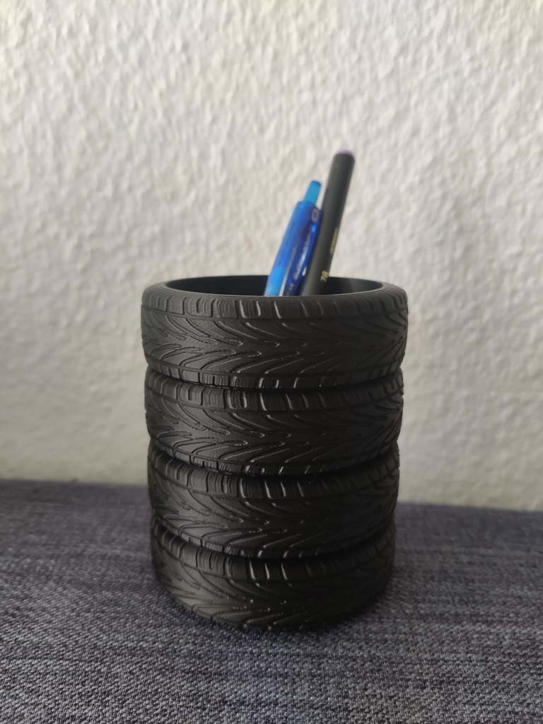 Tire stack pen holder