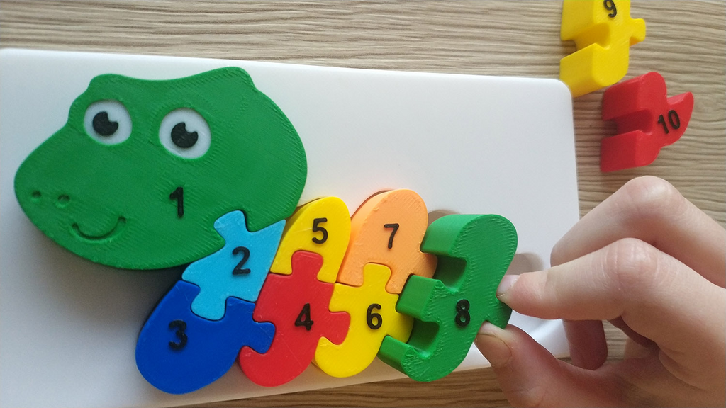Snake - inserting puzzle for kids