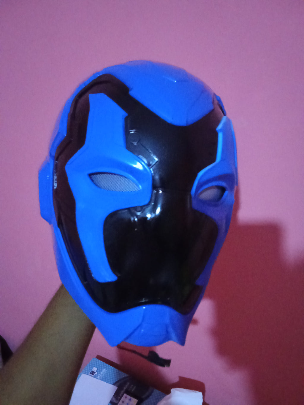 bluebeetle helmet