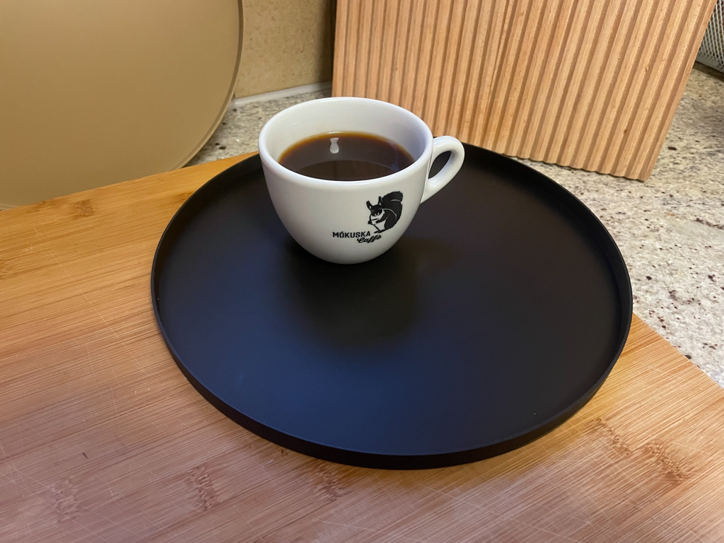 Minimalist Round Scandinavian-Style Tray
